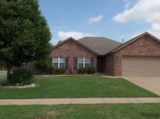 10301 E 97th Ct N, Owasso, OK 74055