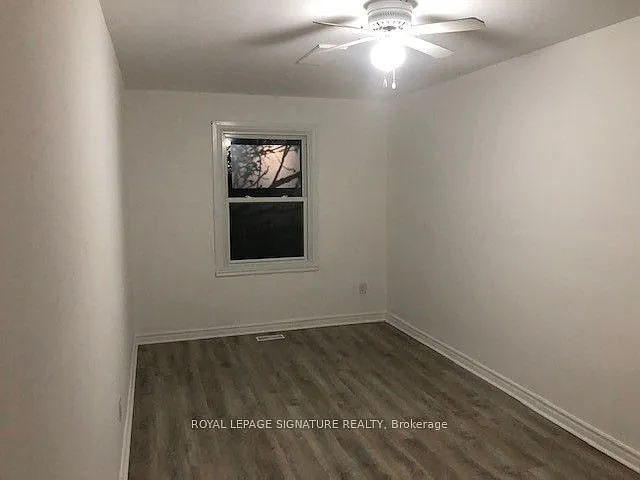 337 A Lakeshore Rd E — Photo 6
