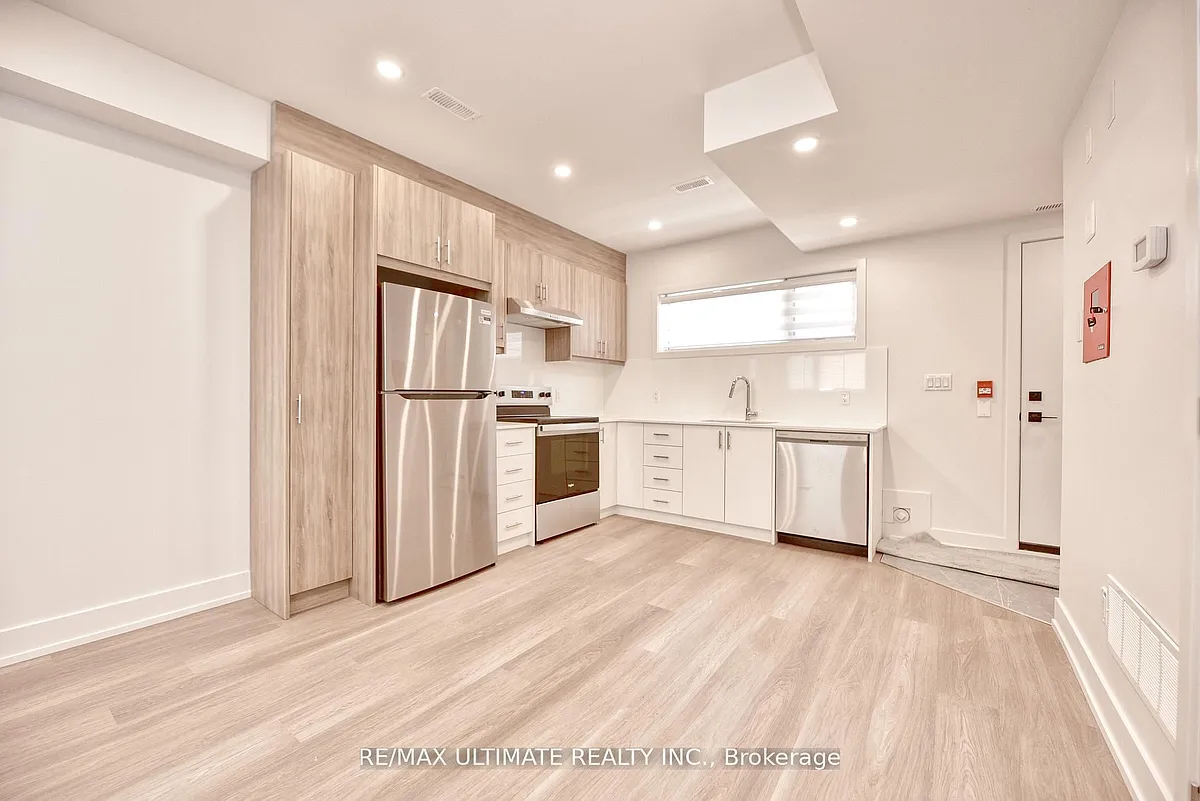 Building Photo - 385 McRoberts Ave #LANEWAY
