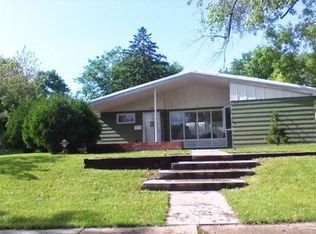 1643 Hollywood Ave NE, Minneapolis, MN 55418