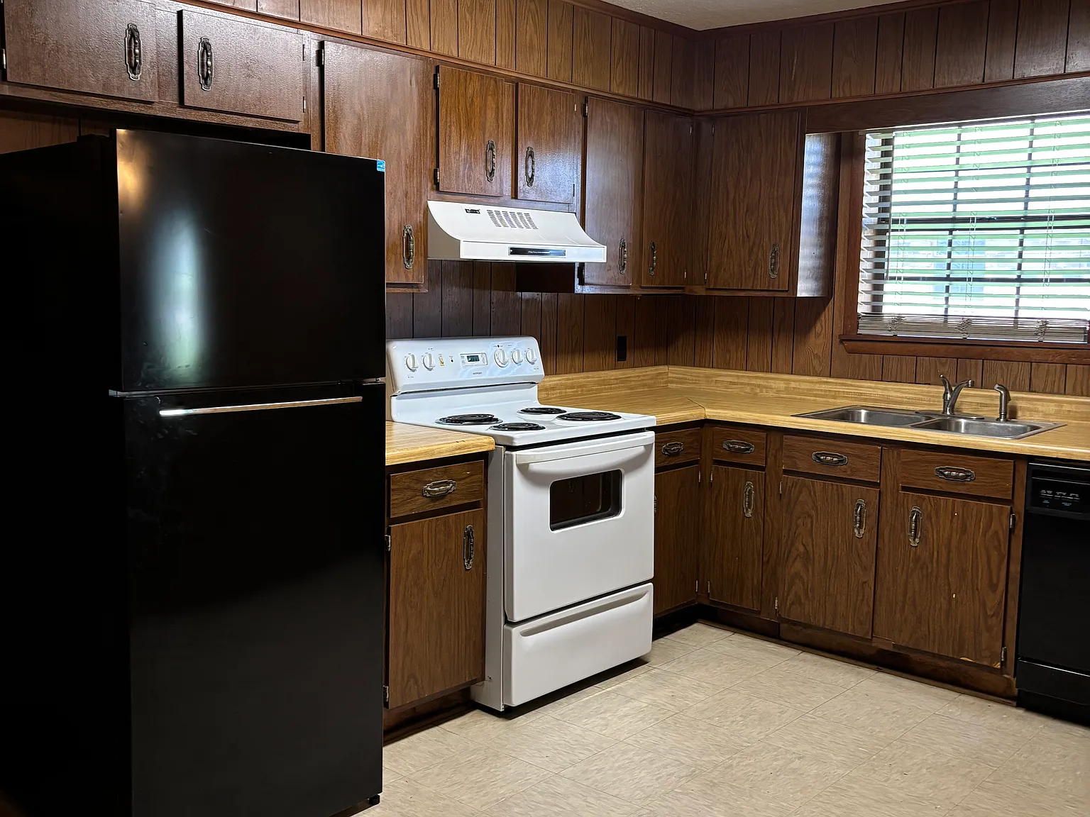 2 bed, 896 sqft, $795 — Photo 4