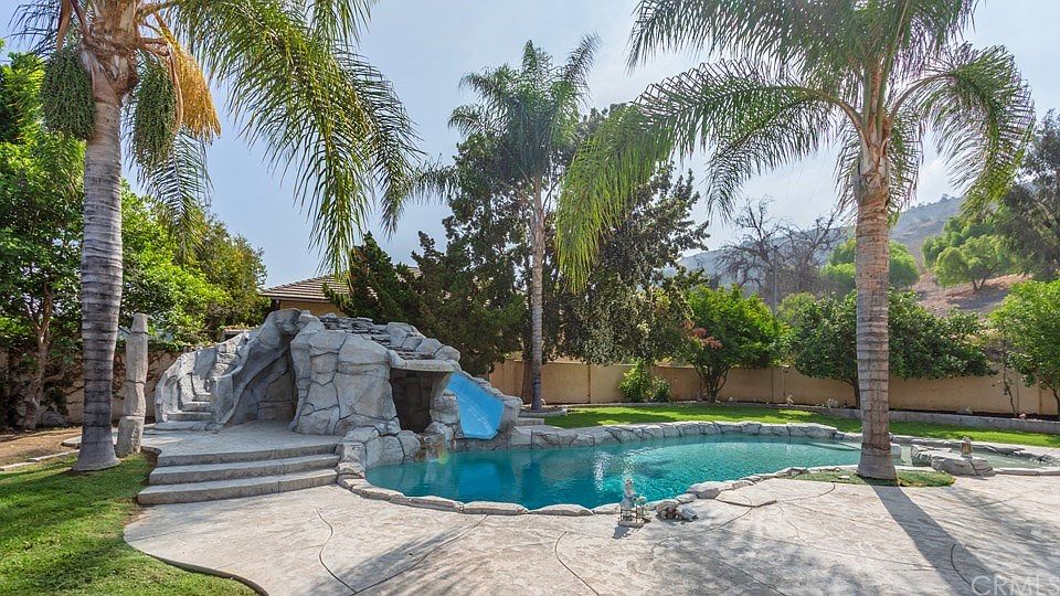 1st image of 4326 Mountain Shadows Dr