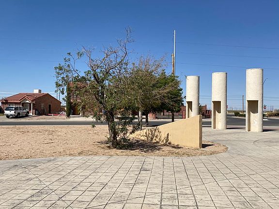 5th image of 11006 Oasis Dr