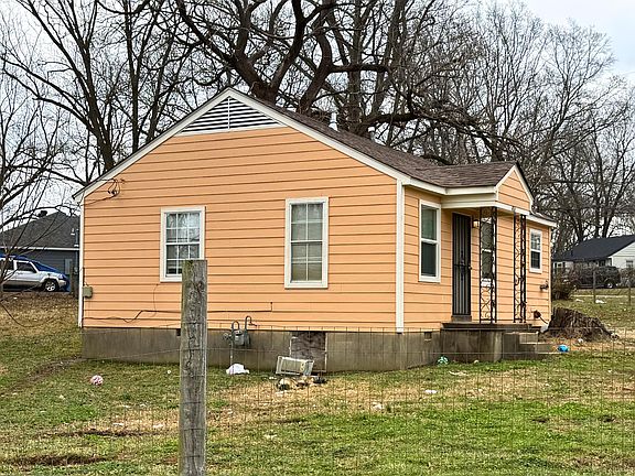 2nd image of 486 Sanford Rd