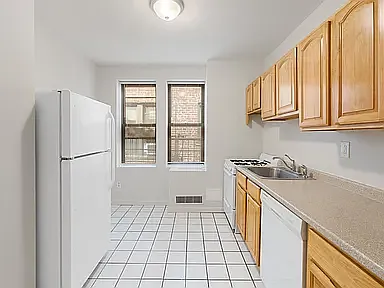 1 bed, 556 sqft, $1,700 — Photo 2