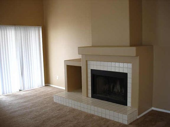 2nd image of 1603 E Maplewood Street