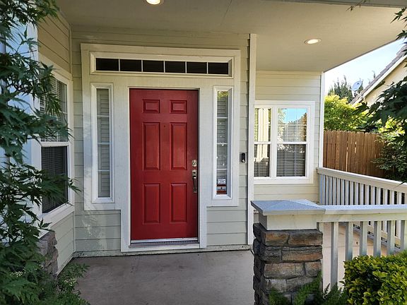 3rd image of 1573 Marine Ct