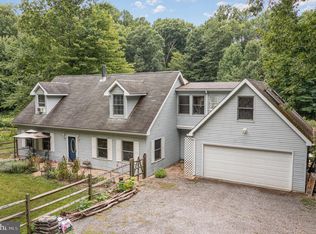 128 Old Town Rd, Gardners, PA 17324