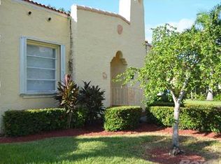 1028 Tyler St, Hollywood, FL 33019