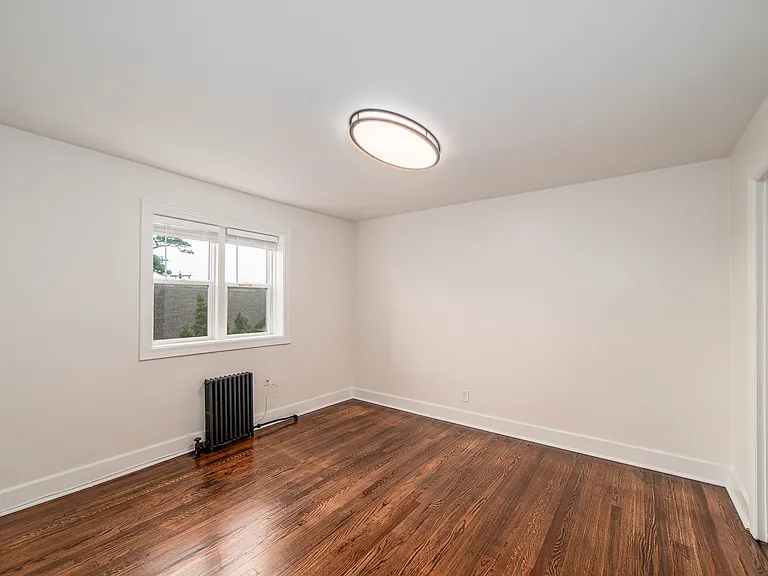 9610 Sherwood Pl — Photo 9