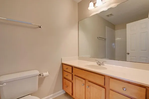 112 Alexander Blvd — Photo 11