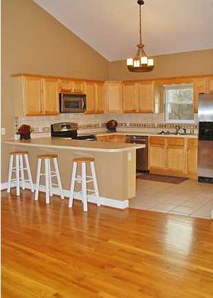 4th image of 6827 Lexington Oaks Dr
