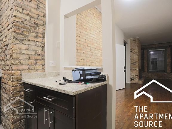 4th image of 3424 N Elaine Pl APT 3W