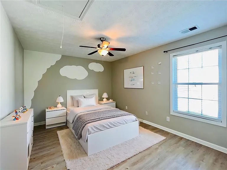 156 Weatherstone Dr — Photo 25