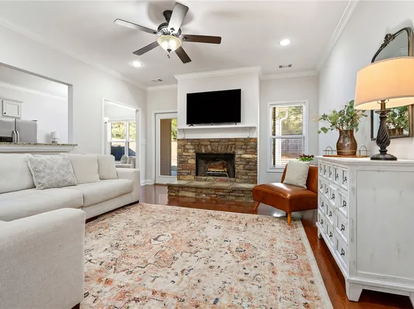 2164 Autumn Ridge Way, Waverly, AL 36879