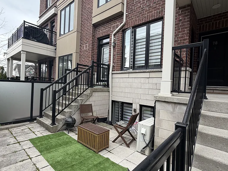 30 Carnation Ave #77 — Photo 3