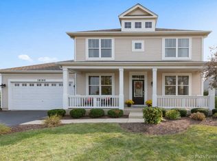 10109 Fleetwood St, Huntley, IL 60142