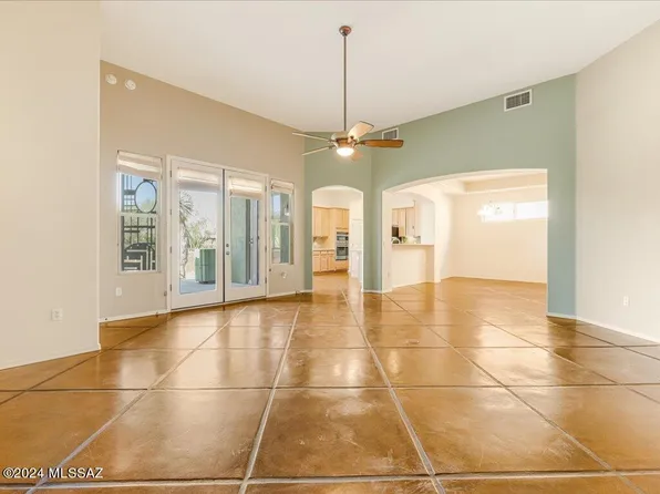 10513 E Karen Gannon Pl, Tucson, AZ 85747