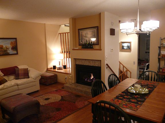 Living/Dining area