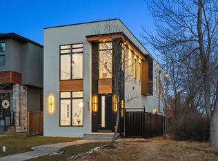 610 W 24a St NW, Calgary, AB T2N2S4