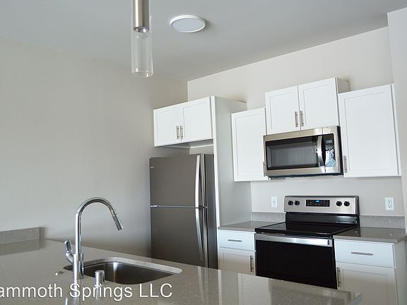 4th image of N63W23675 Main St #10546435