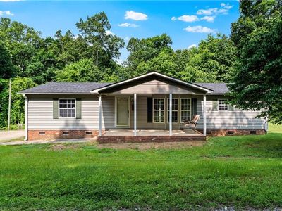 103 Forest Dr, King, NC, 27021