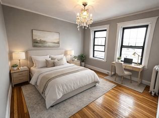 1560 Commonwealth Ave APT 15, Brighton, MA 02135