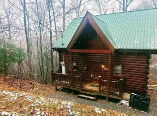 2110 Walnut Ct, Sevierville, TN 37876