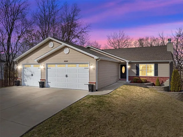10241 Hawthorn Rd, Foristell, MO 63348