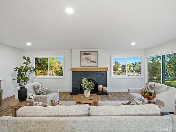 2nd image of 30603 Del Rey Rd