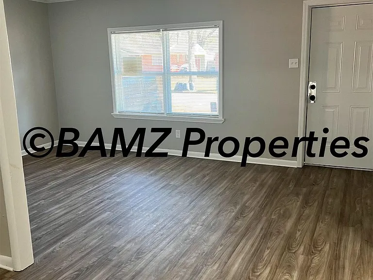 2721 Marlene St — Photo 17
