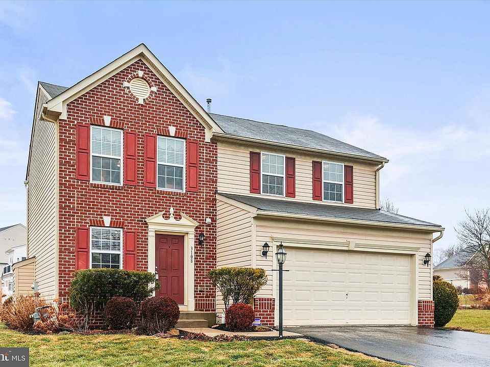 1st image of 3108 King Richards Ct S