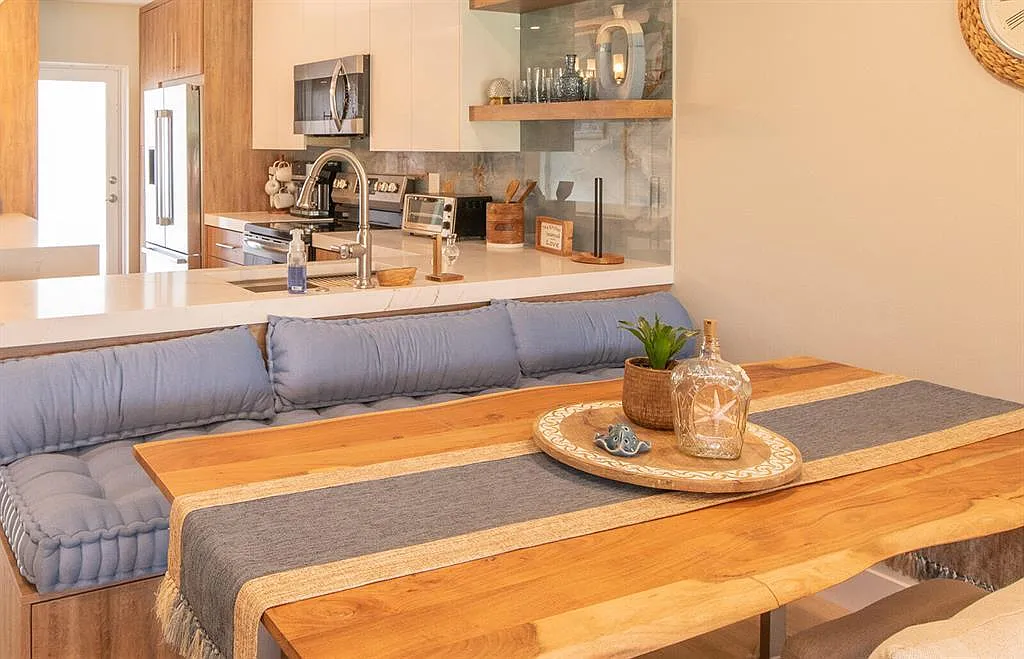 Penthouse North — Photo 2