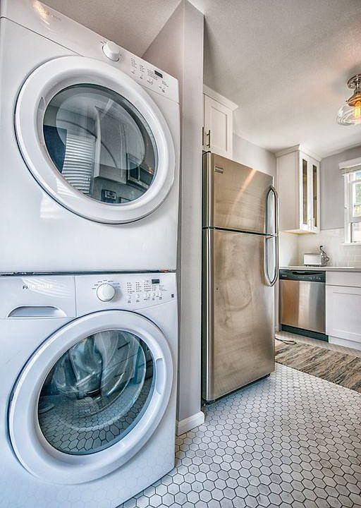 1st image of 135 Yonkers Ave #1