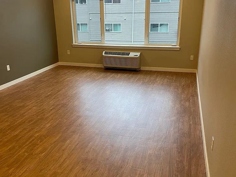 Campus Lofts — Photo 33