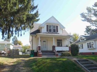 277 Walnut Ave, Galesburg, IL 61401