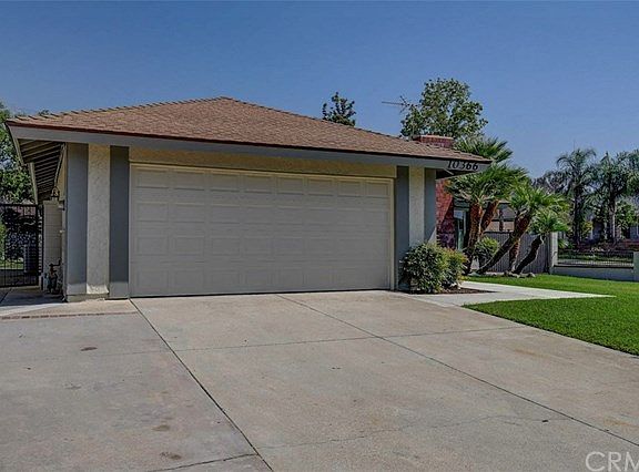5th image of 10366 Alta Loma Dr