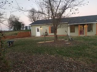 606 Dan River Rd, Poplar Bluff, MO 63901