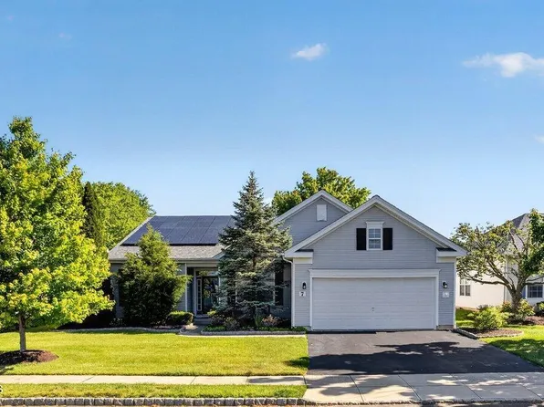 7 Allister Lane, Columbus, NJ 08022