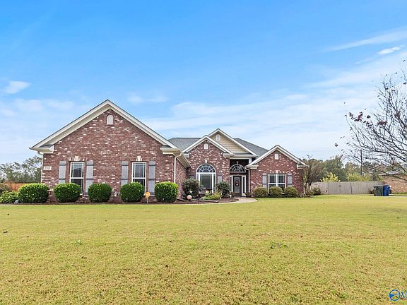 3rd image of 190 Wes Ashley Dr