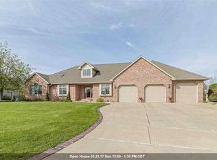 1664 Crimson Ct, De Pere, WI 54115