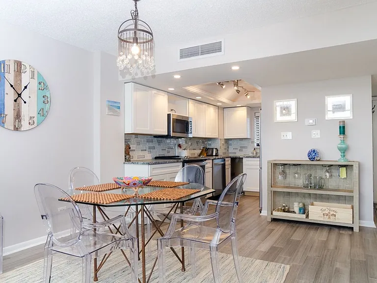 95 S Lumina Ave #3G — Photo 6