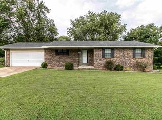 2403 E Victoria Rd, Poplar Bluff, MO 63901