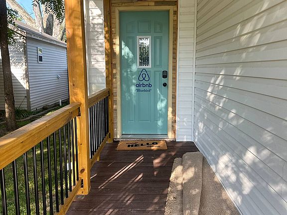 2nd image of 498 Johnson Ave