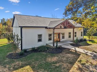 6060 Washer Rd, Lyles, TN 37098