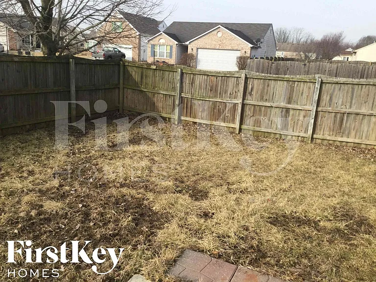 10729 Newgate Ln — Photo 16