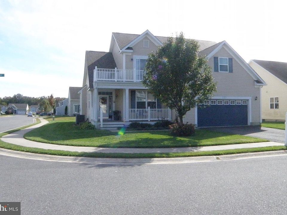 1st image of 227 W Bourne Way