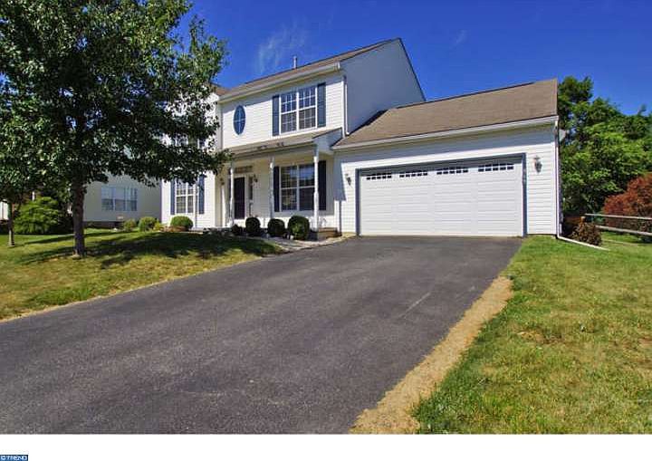 1st image of 515 Diamond Dr