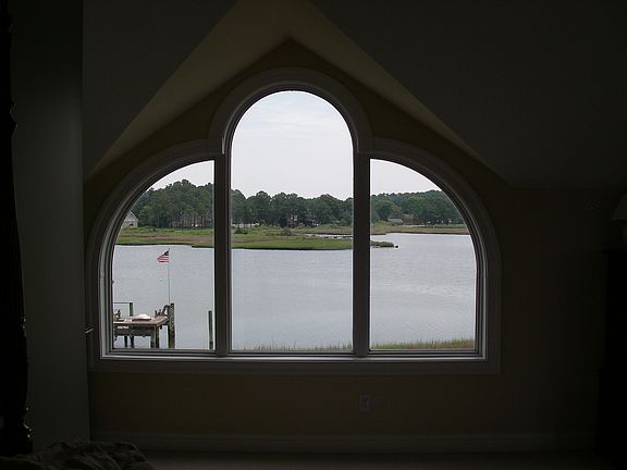 5th image of 13 Rivercrest Dr