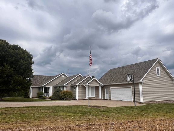 3rd image of 3600 Saint Joe Rd